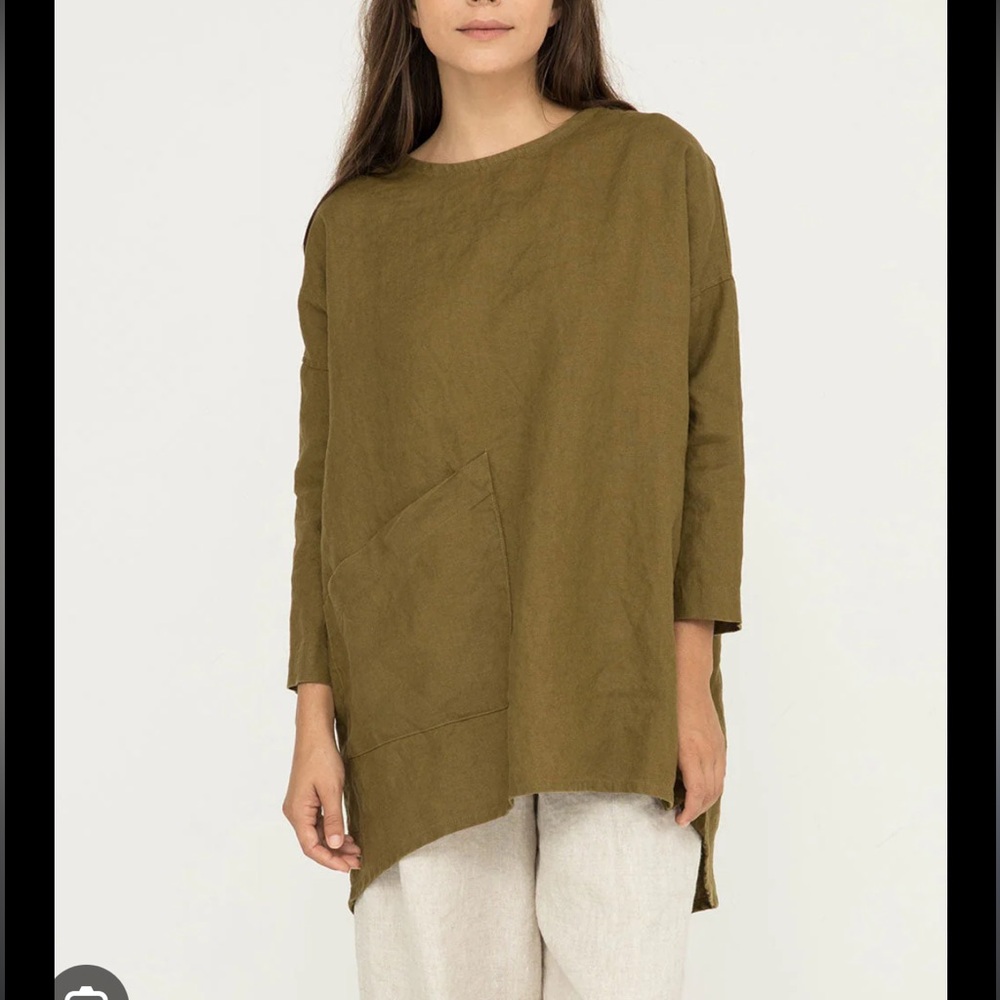 elizabeth suzann size OS harper tunic in lichen
